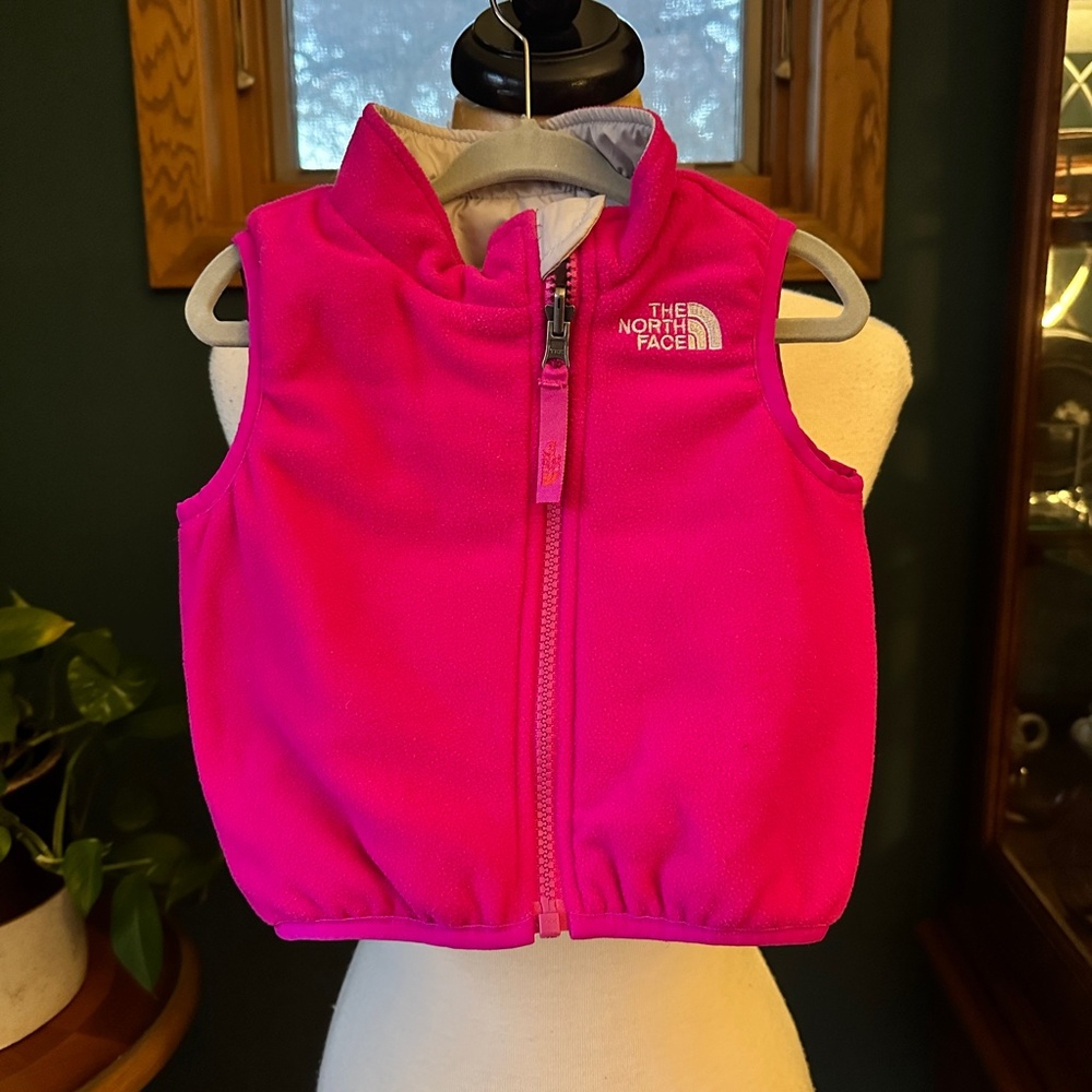 The North Face reversible vest 3-6 months